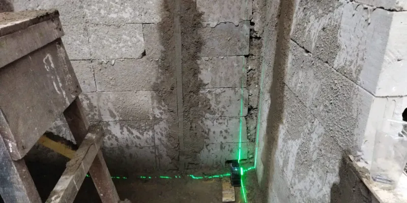 Laser leveling